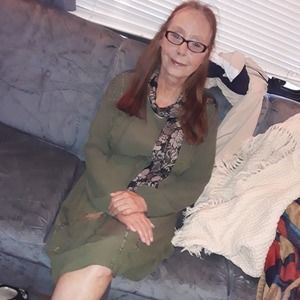 Meet your Posher, Teresa